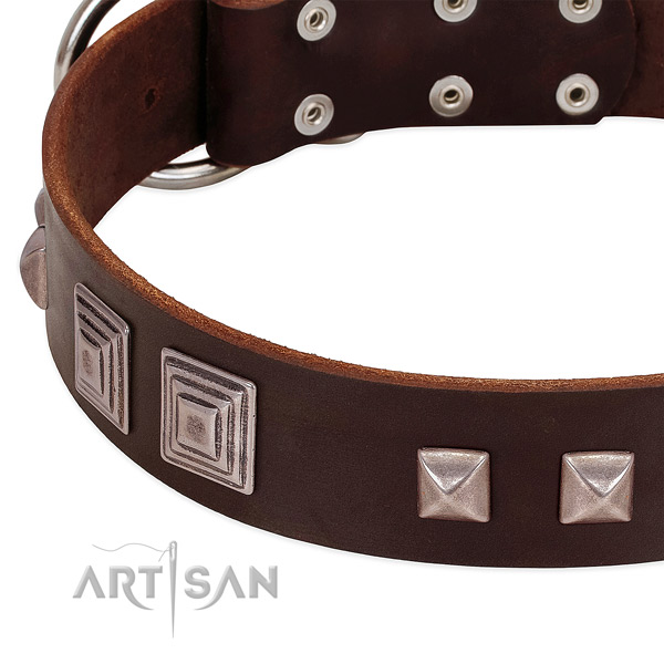 Durable D-ring on full grain genuine leather dog collar for easy wearing