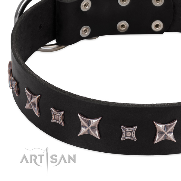 Handy use natural leather dog collar with stylish design decorations